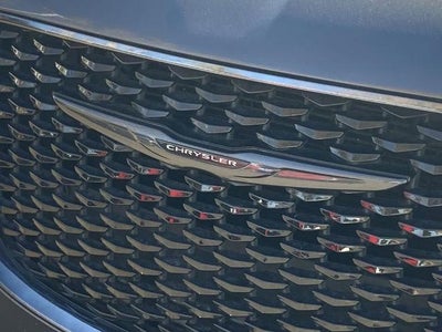 2022 Chrysler 300 Touring