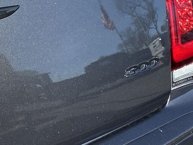 2022 Chrysler 300 Touring