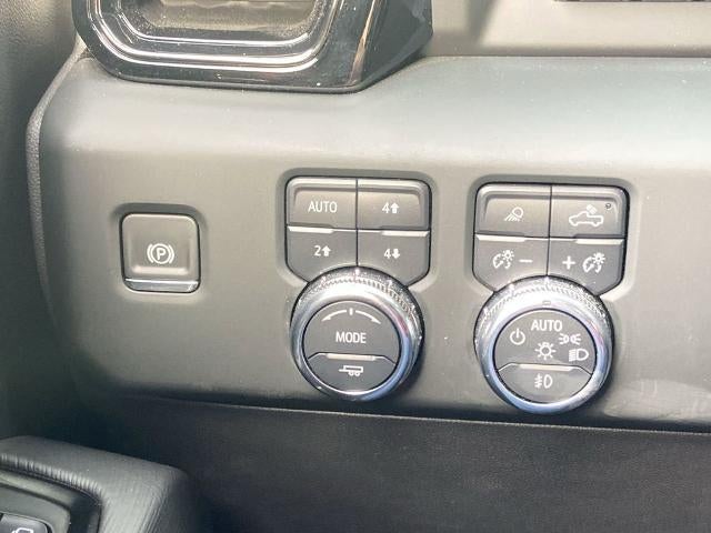 2025 GMC Sierra 1500 AT4X