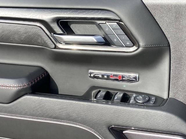 2025 GMC Sierra 1500 AT4X