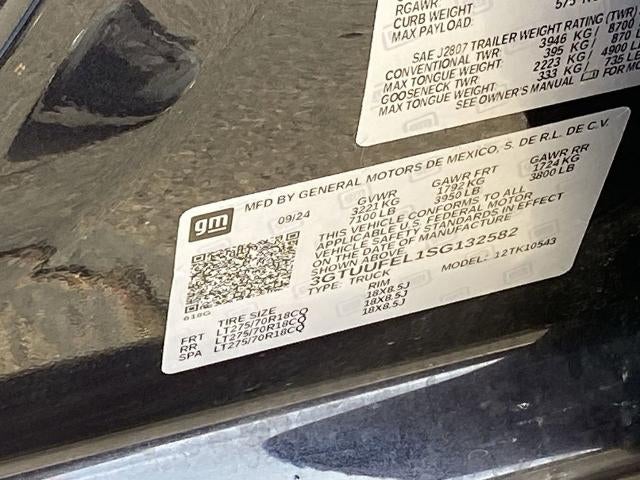 2025 GMC Sierra 1500 AT4X