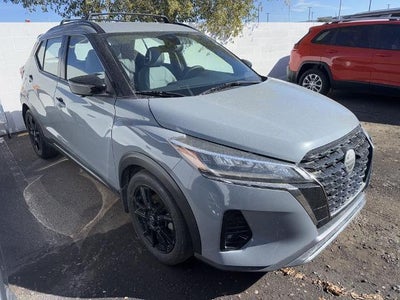 2021 Nissan Kicks SR
