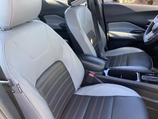 2021 Nissan Kicks SR