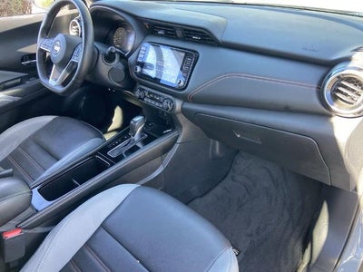 2021 Nissan Kicks SR