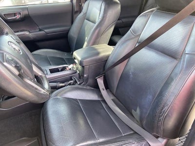 2022 Toyota Tacoma 4WD TRD Off-Road