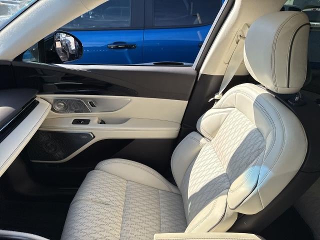 2024 Lincoln Nautilus Black Label