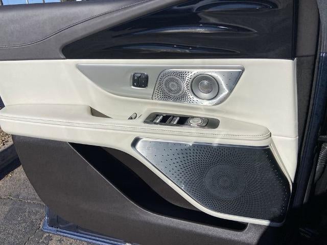 2024 Lincoln Nautilus Black Label