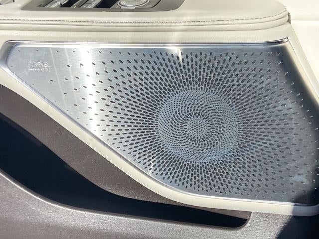 2024 Lincoln Nautilus Black Label