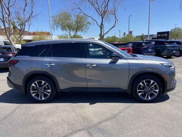 2022 INFINITI QX60 LUXE