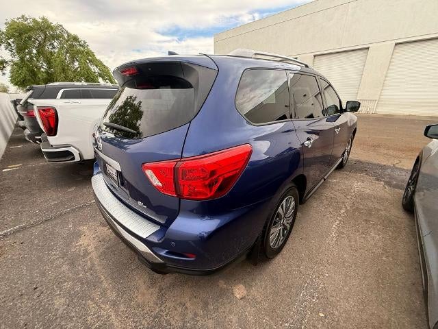 2020 Nissan Pathfinder SL