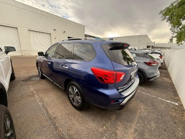 2020 Nissan Pathfinder SL