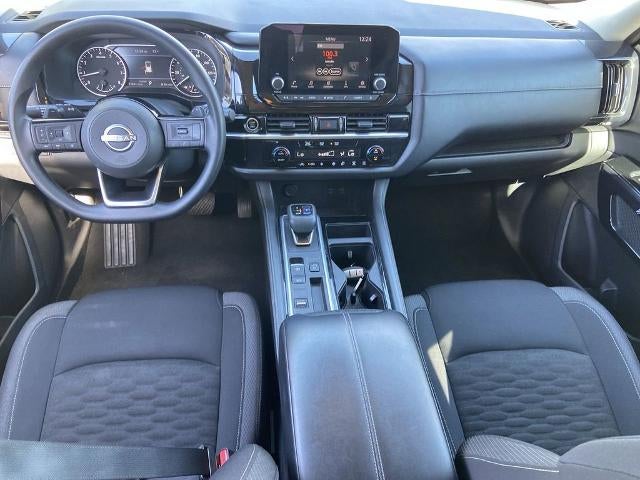 2022 Nissan Pathfinder S