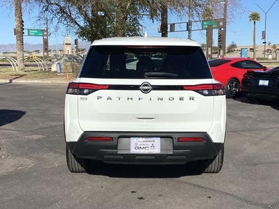 2022 Nissan Pathfinder S