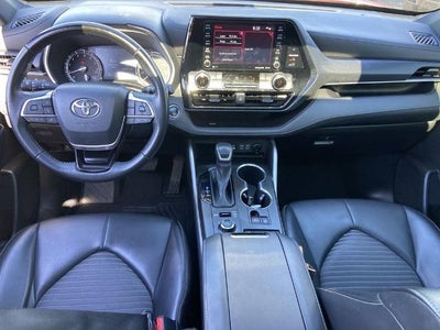 2022 Toyota Highlander XSE