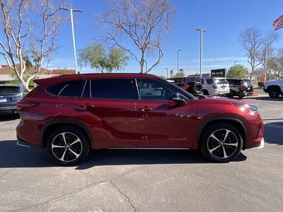 2022 Toyota Highlander XSE