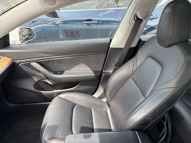 2019 Tesla Model 3 Mid Range