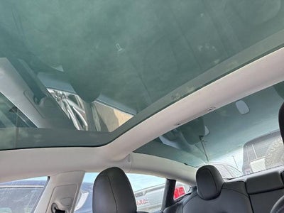 2019 Tesla Model 3 Mid Range