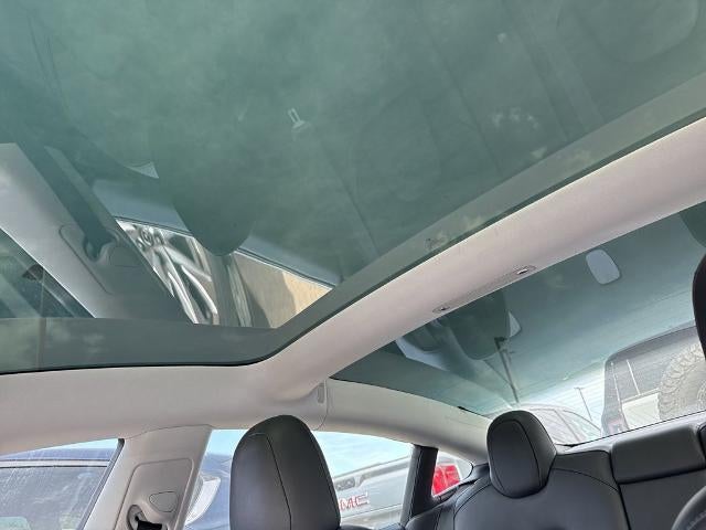 2019 Tesla Model 3 Mid Range