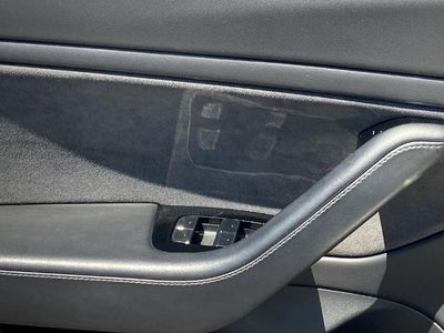 2019 Tesla Model 3 Mid Range
