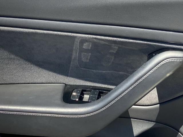 2019 Tesla Model 3 Mid Range