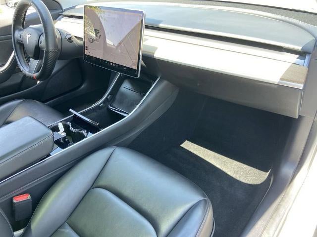 2019 Tesla Model 3 Mid Range