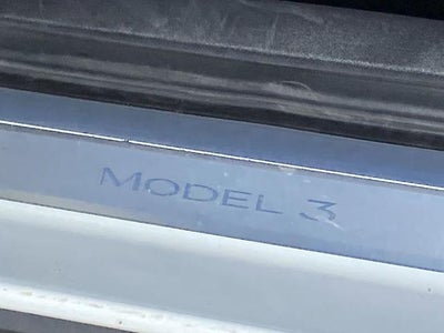 2019 Tesla Model 3 Mid Range