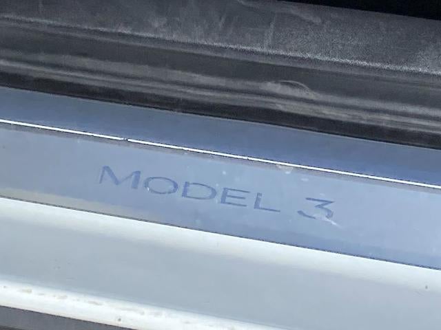 2019 Tesla Model 3 Mid Range
