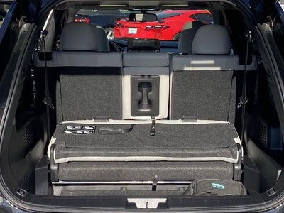 2024 Mitsubishi Outlander Plug-In Hybrid SEL Platinum Edition