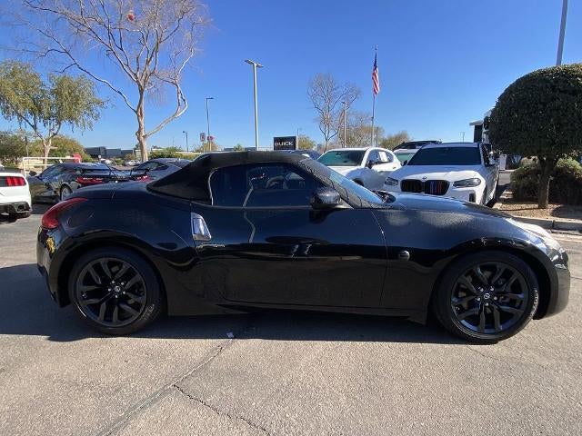 2018 Nissan 370Z Roadster Touring