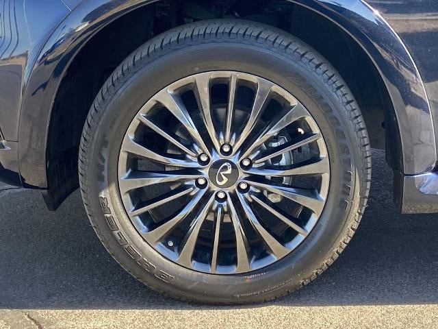 2022 INFINITI QX80 Premium Select