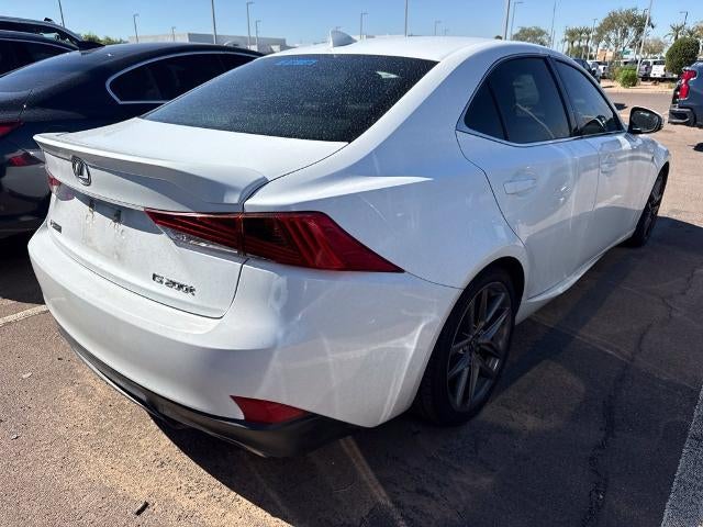 2017 Lexus IS 200t 200t