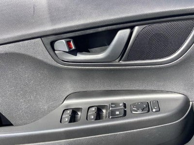 2020 Hyundai Kona SEL Plus