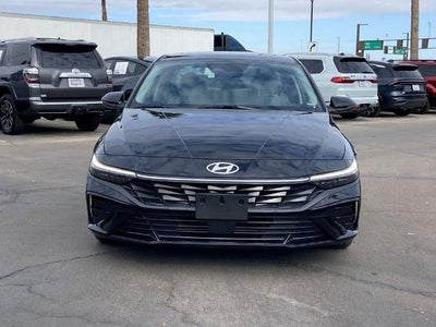 2025 Hyundai Elantra Limited