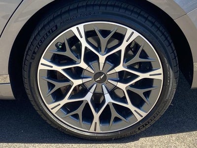 2024 Genesis G90 3.5T e-SC