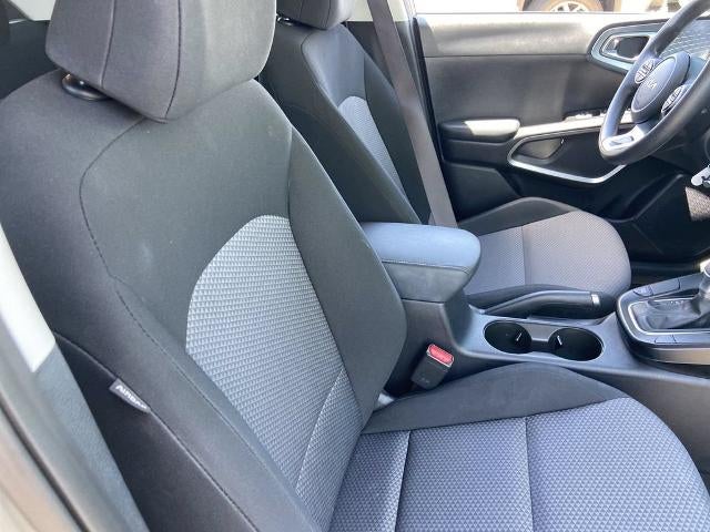 2025 Kia Soul LX - Photo 21