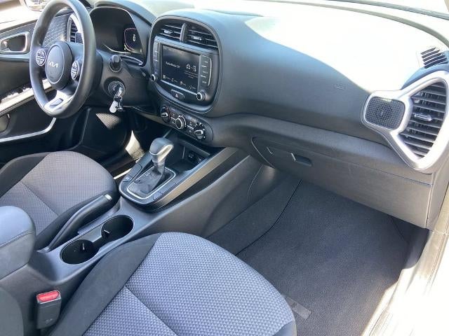 2025 Kia Soul LX - Photo 22