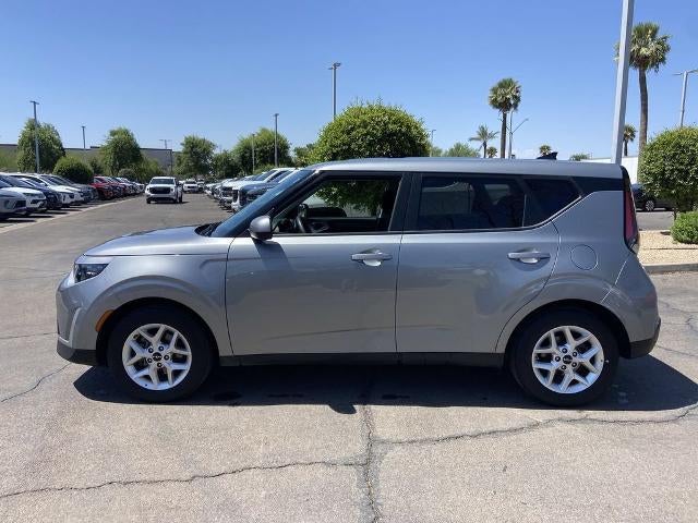 2025 Kia Soul LX - Photo 4
