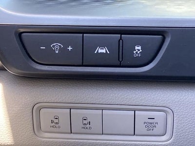 2023 Kia Carnival LX