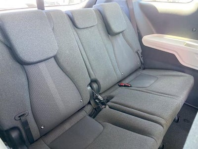 2023 Kia Carnival LX
