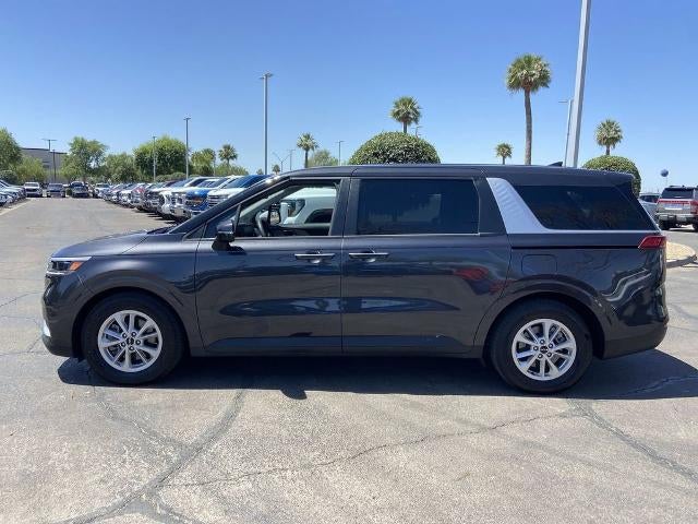 2023 Kia Carnival LX
