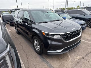 2023 Kia Carnival LX