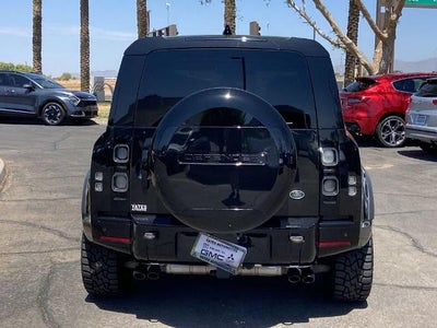 2023 Land Rover Defender V8