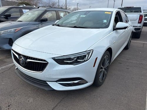 2018 Buick Regal Sportback Essence