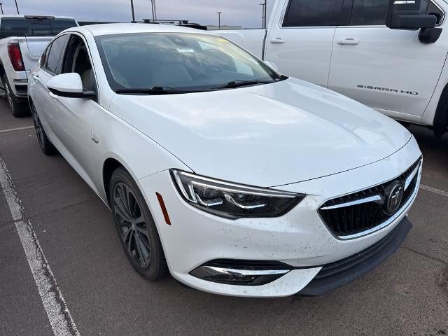 2018 Buick Regal Sportback Essence