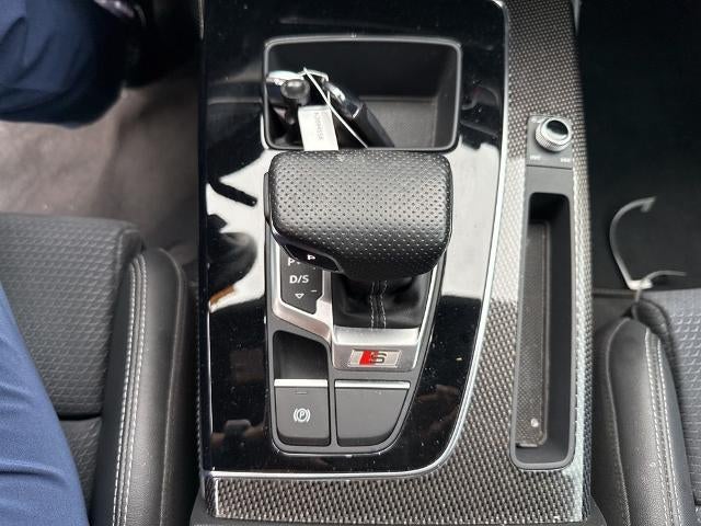 2022 Audi SQ5 Premium Plus