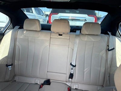 2022 BMW 530 530i