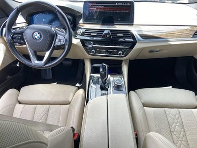 2022 BMW 530 530i