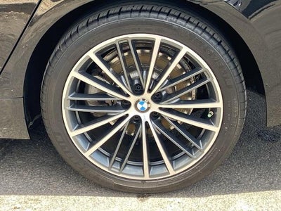 2022 BMW 530 530i
