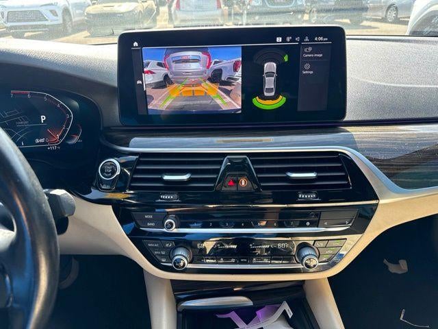 2022 BMW 530 530i