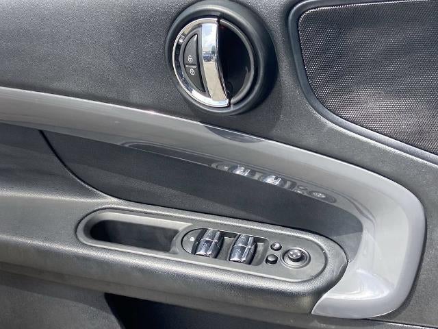 2019 MINI Countryman Signature
